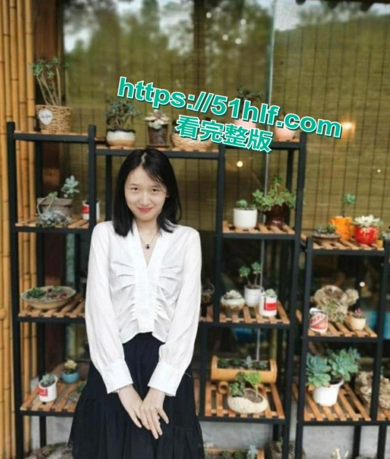 西安师范学院清纯妹子酒店自拍，反差婊口活超一流被男友无套猛操嫩穴！  第6张