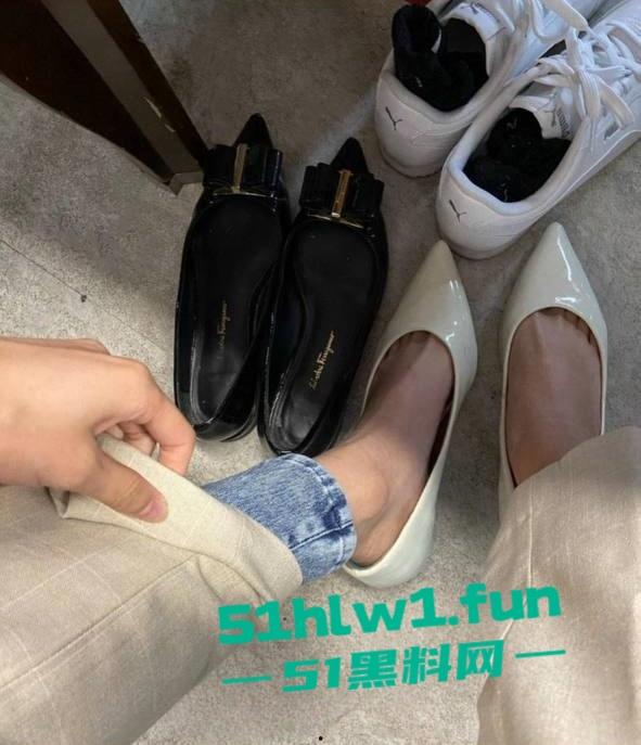 震惊大瓜！北京招商银行高管【廖飞】因欠债危机直接实名下海做鸡，职业白领傍上司还欲求不满发展性趣爱好。  第10张