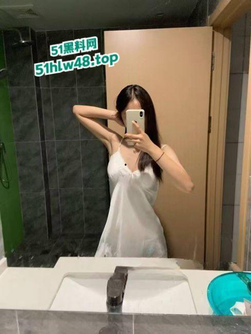 广州白云幼儿园清纯幼师【田梦】被渣男分手抛弃，极品的颜值搭配性感的美乳，不失为人间仙女！  第4张