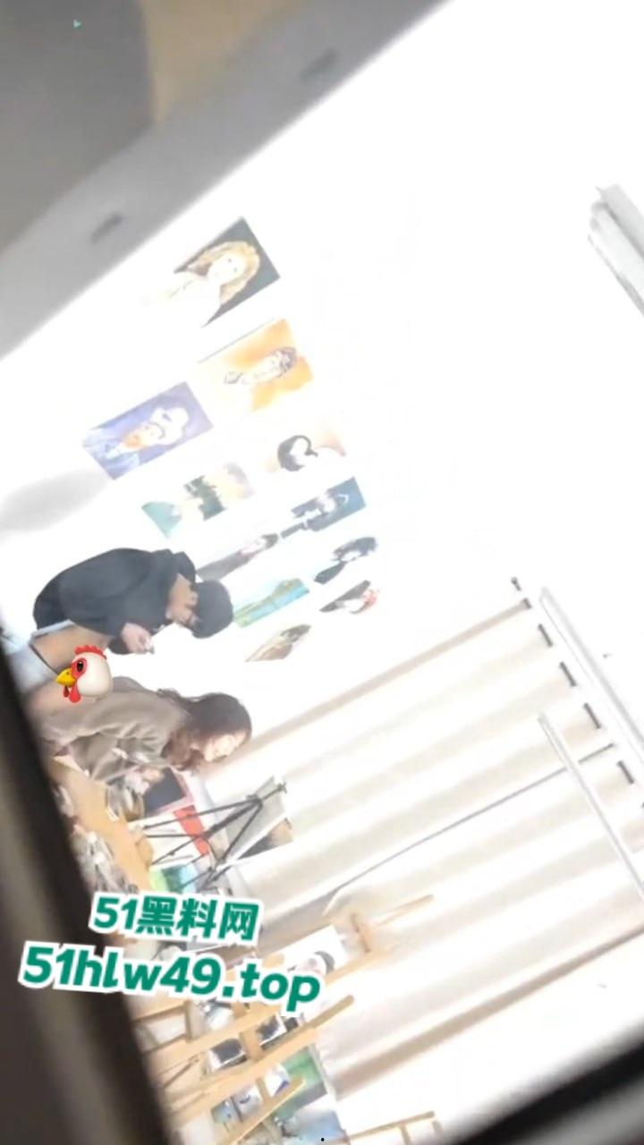 烟台画室后入热瓜,烟台科技职业学院画室两学生激情做爱,至尊宝战神疯狂输出,后入撞击翘臀火爆全网! 第3张 烟台画室后入热瓜,烟台科技职业学院画室两学生激情做爱,至尊宝战神疯狂输出,后入撞击翘臀火爆全网! 第3张