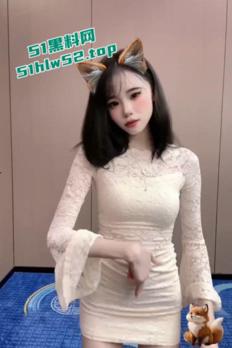 甘肃天水极品舞蹈生【王子婷】遭变态金主包养后疯狂开发,粗屌肛交爽到妹子淫叫连连! 第4张 甘肃天水极品舞蹈生【王子婷】遭变态金主包养后疯狂开发,粗屌肛交爽到妹子淫叫连连! 第4张