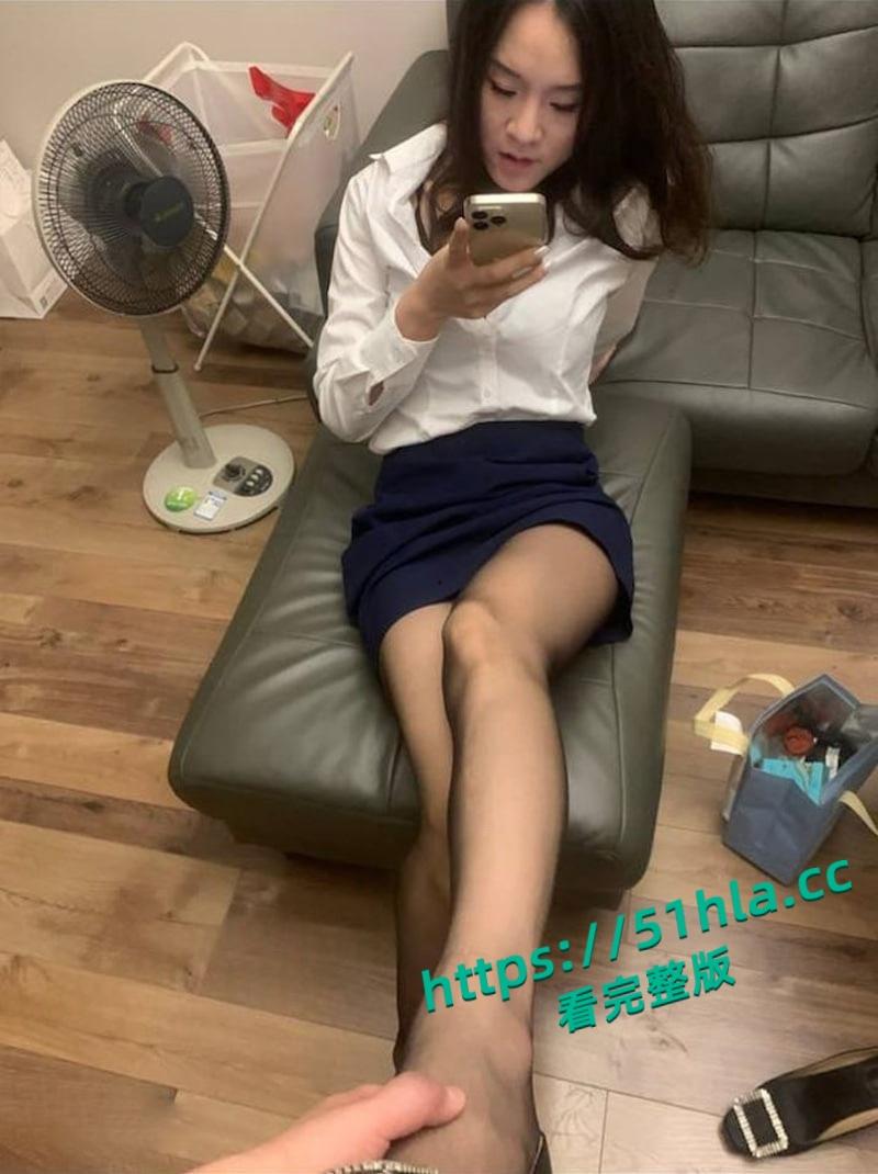 重庆风骚美少妇【李思钰】婚内出轨被实名曝光,炮友各种爆操,健身女原来都喜欢喜欢口爆吞精! 第4张 重庆风骚美少妇【李思钰】婚内出轨被实名曝光,炮友各种爆操,健身女原来都喜欢喜欢口爆吞精! 第4张