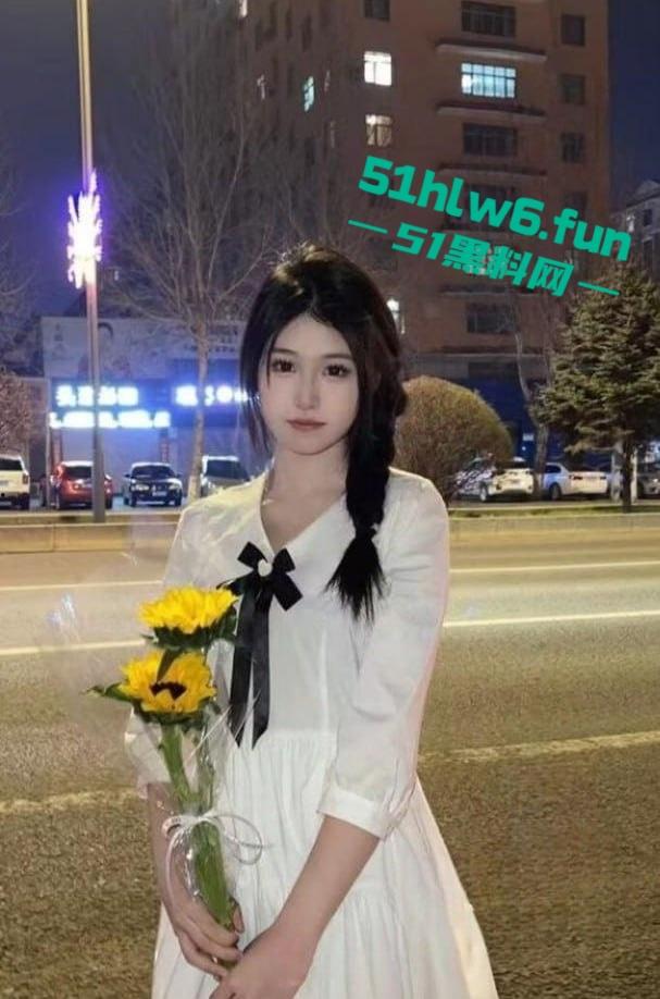 辽宁传媒学院女神【郭奕函】被男友带着玩3P 各种情趣诱惑满足男友性癖爱好分手后遭曝光。  第1张