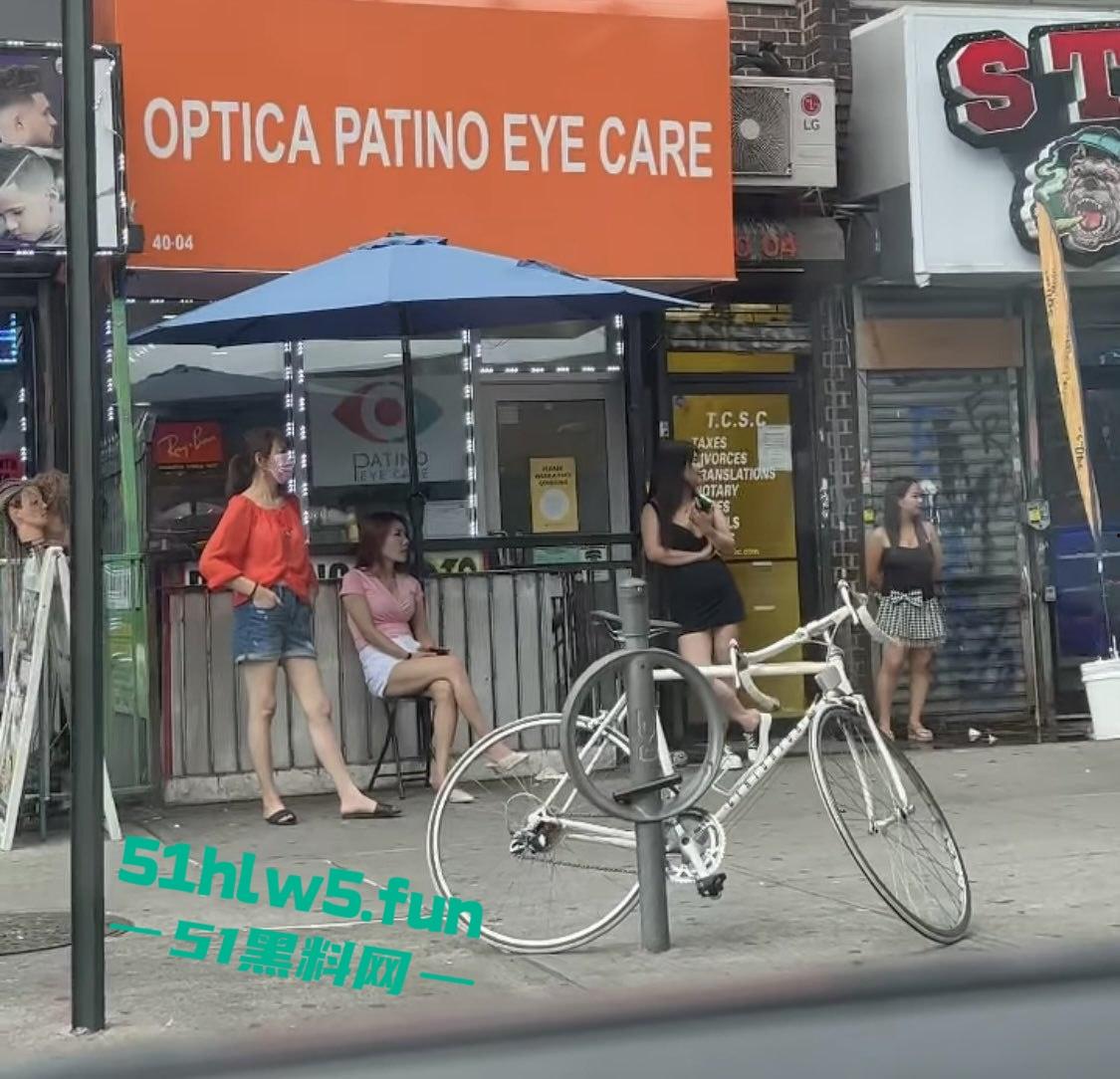 实拍美国西雅图站街女,性感的身姿纤细的美腿诱人的豪乳,各式美女应有尽有。 第7张 实拍美国西雅图站街女,性感的身姿纤细的美腿诱人的豪乳,各式美女应有尽有。 第7张