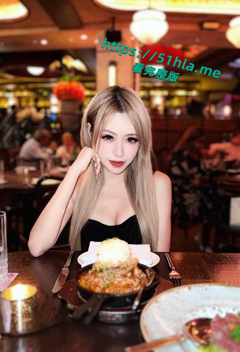 高颜值coser与前男友性爱视频曝光,吊带黑丝深喉舔屌,媚眼如丝表情超骚,撅着翘臀被无套后入! 第6张 高颜值coser与前男友性爱视频曝光,吊带黑丝深喉舔屌,媚眼如丝表情超骚,撅着翘臀被无套后入! 第6张