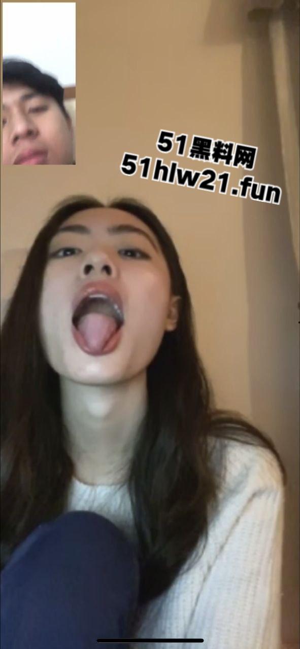 瓜友泄密流出，将自己的御姐女友调教成听话的小母狗，各种网调裸聊分手后将其曝光。  第8张