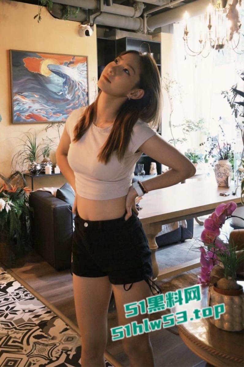 合肥师范学院手球队【李旗】酒店开房视频被炮友曝光，性感肥臀被抽打调教无套后入 !  第6张