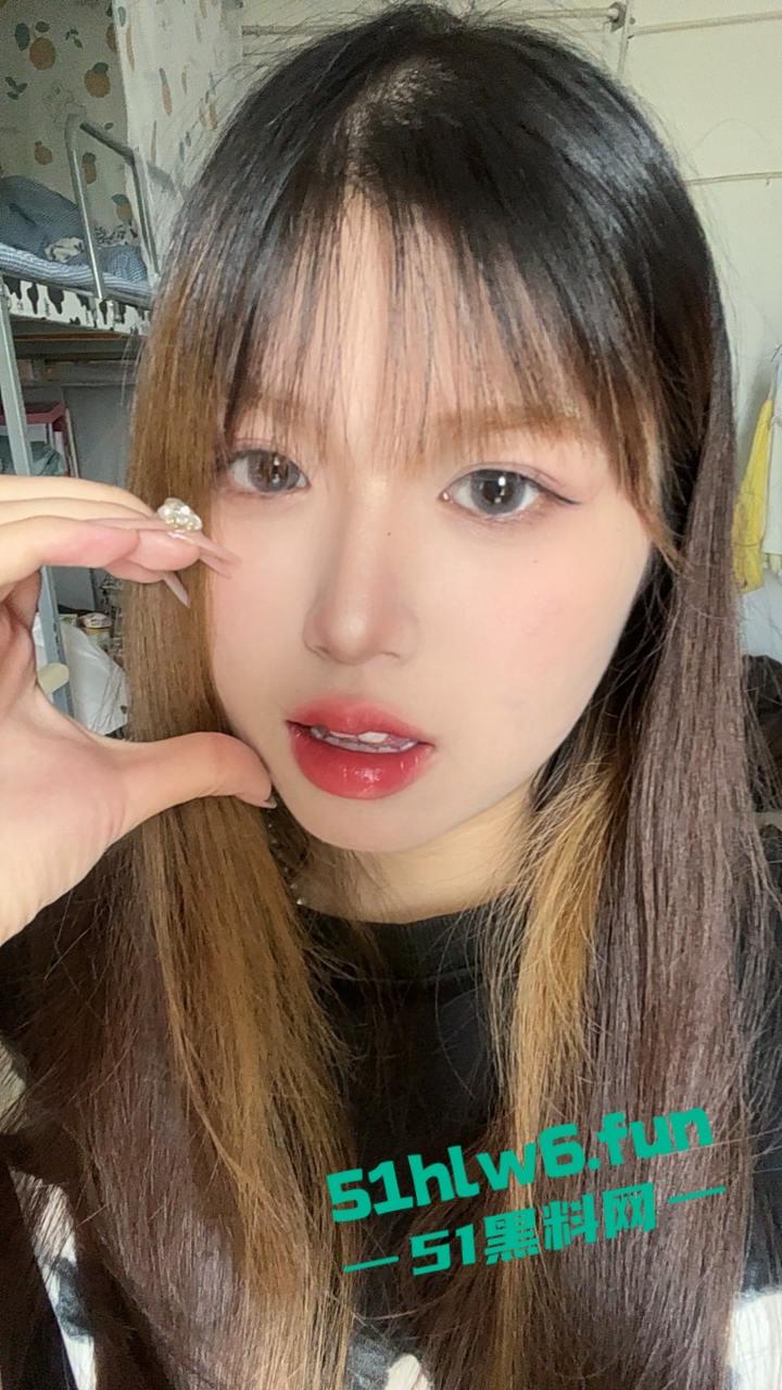 福建宁德师范学院【薛蕊晗 】颜值清纯可爱,大奶反差学生妹不雅视频流出好骚好喜欢! 第1张 福建宁德师范学院【薛蕊晗 】颜值清纯可爱,大奶反差学生妹不雅视频流出好骚好喜欢! 第1张