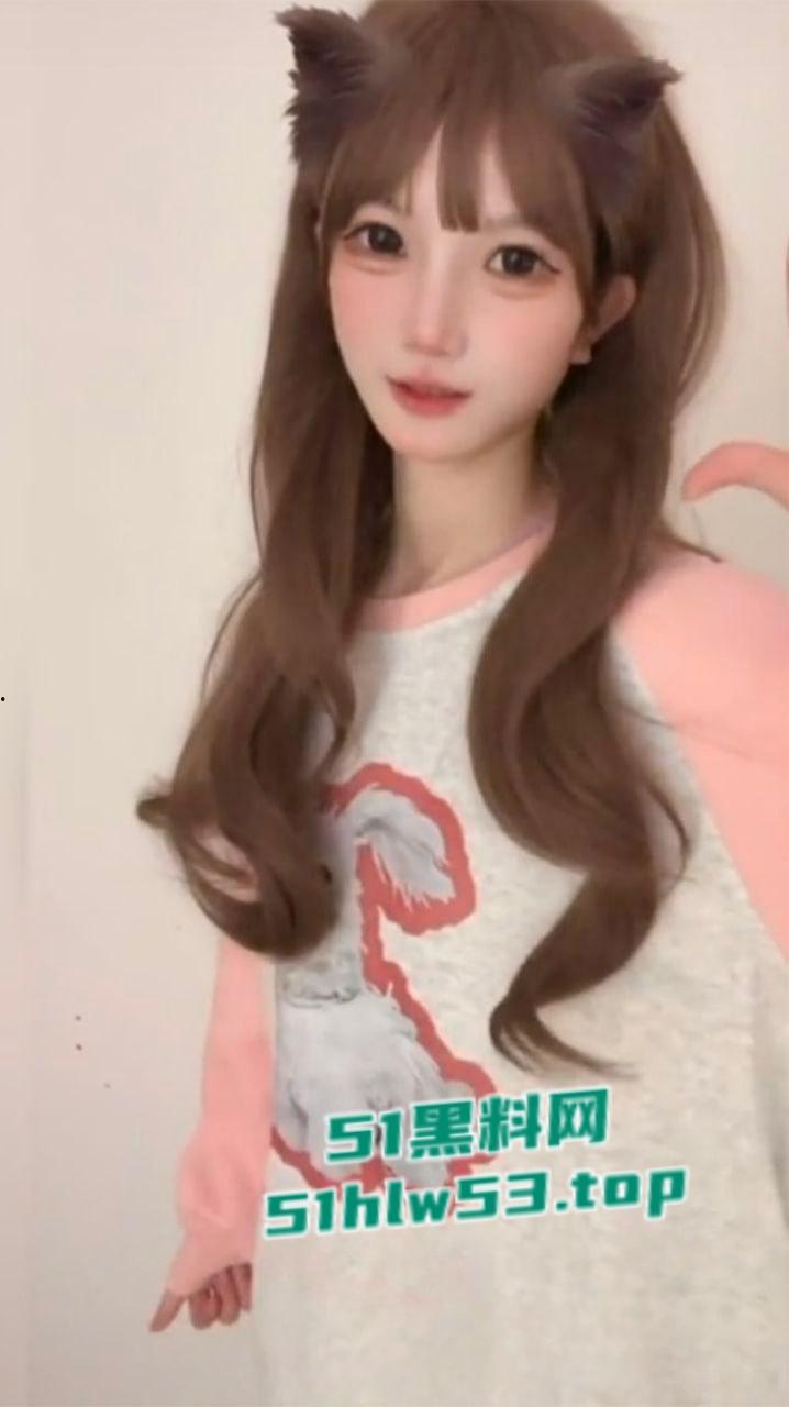 快手巨乳网红【米团不熬夜】刷礼物就能解锁水晶假屌插穴自慰,私下更是浪荡没边主动约炮金主玩法超花! 第1张 快手巨乳网红【米团不熬夜】刷礼物就能解锁水晶假屌插穴自慰,私下更是浪荡没边主动约炮金主玩法超花! 第1张