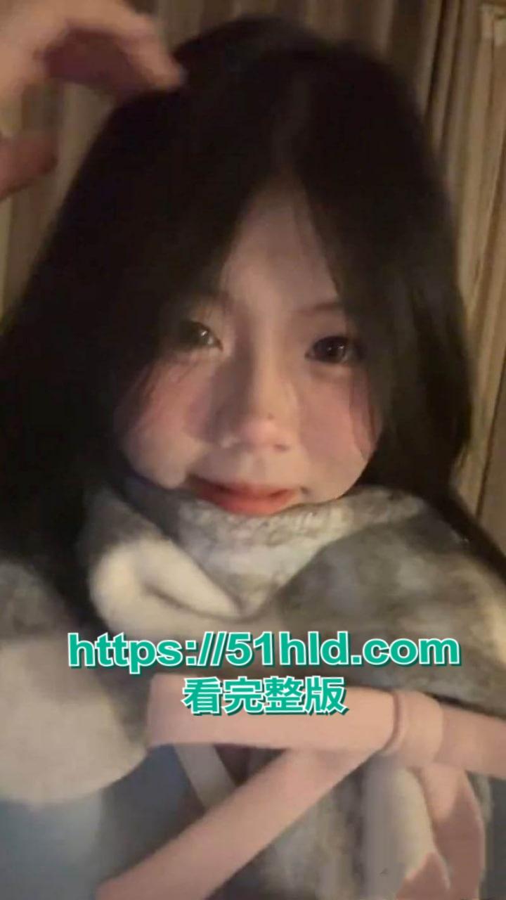 河南周口【胡邱瑜】网调视频曝光，乖乖女秒变骚母狗露脸摸奶，叫爸爸反差到极致！  第2张