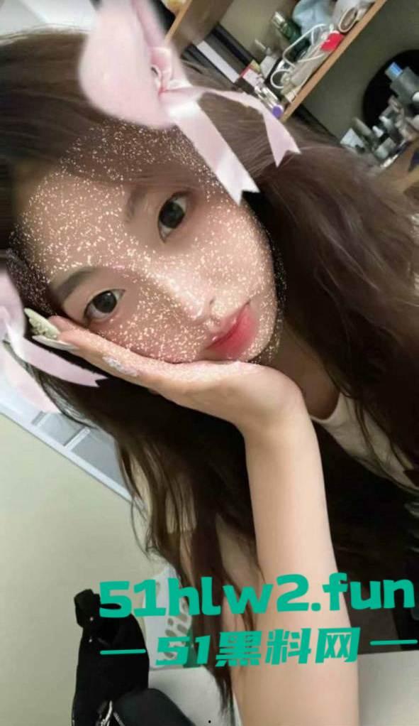 上海极品身材反差大二舞蹈生【刘静雯】被爆裸照网上勾引他人,车库男厕所性爱视频全网疯传。 第7张 上海极品身材反差大二舞蹈生【刘静雯】被爆裸照网上勾引他人,车库男厕所性爱视频全网疯传。 第7张