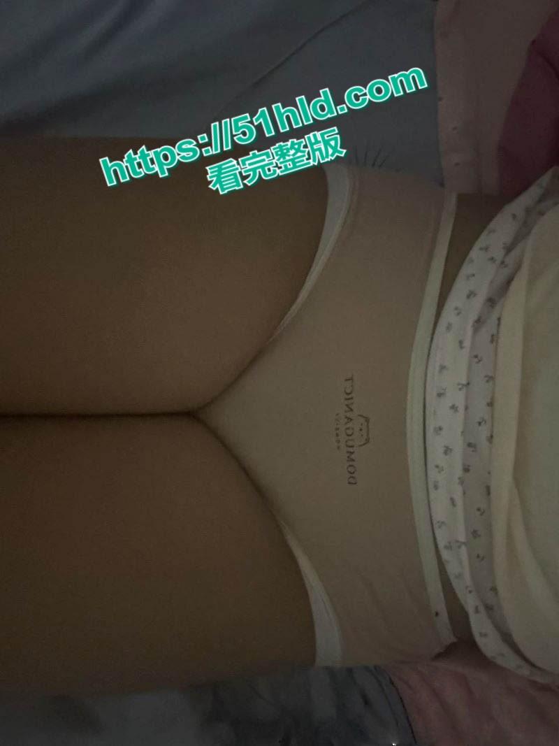 河南周口【胡邱瑜】网调视频曝光，乖乖女秒变骚母狗露脸摸奶，叫爸爸反差到极致！  第7张