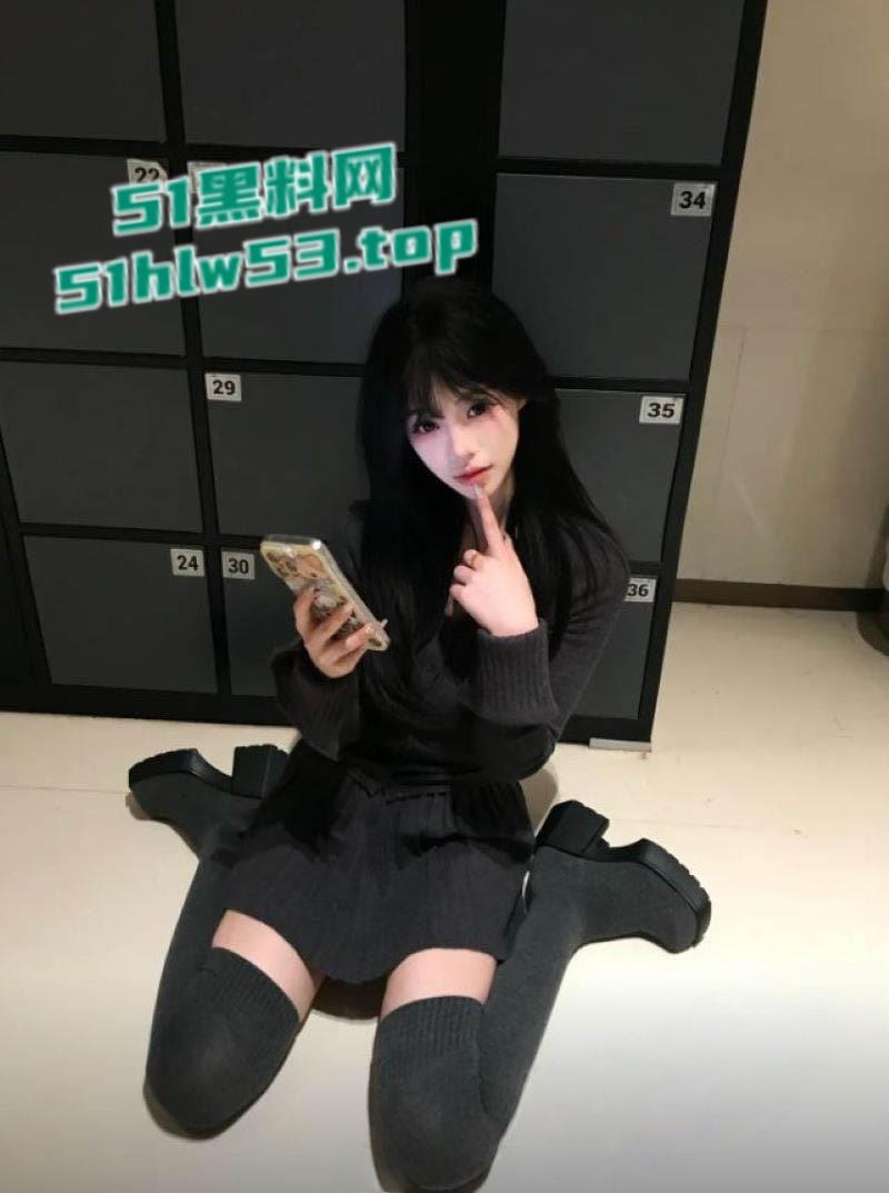 抖音60万网红【妹妹早上好】酒店约炮视频曝光,情趣蕾丝尽显风骚被抬腿,猛操淫叫不断! 第7张 抖音60万网红【妹妹早上好】酒店约炮视频曝光,情趣蕾丝尽显风骚被抬腿,猛操淫叫不断! 第7张