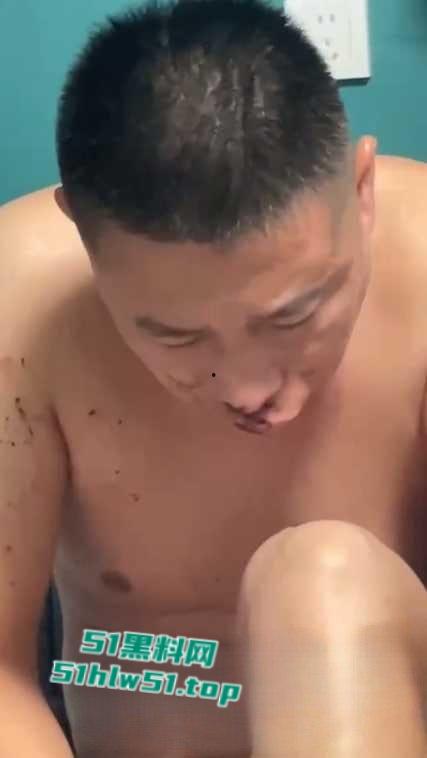 山东沂水泉子湖抓奸现场,偷情男女全裸出镜,00后渣女【苗繁荣】事迹在当地广盛流传成经典! 第1张 山东沂水泉子湖抓奸现场,偷情男女全裸出镜,00后渣女【苗繁荣】事迹在当地广盛流传成经典! 第1张