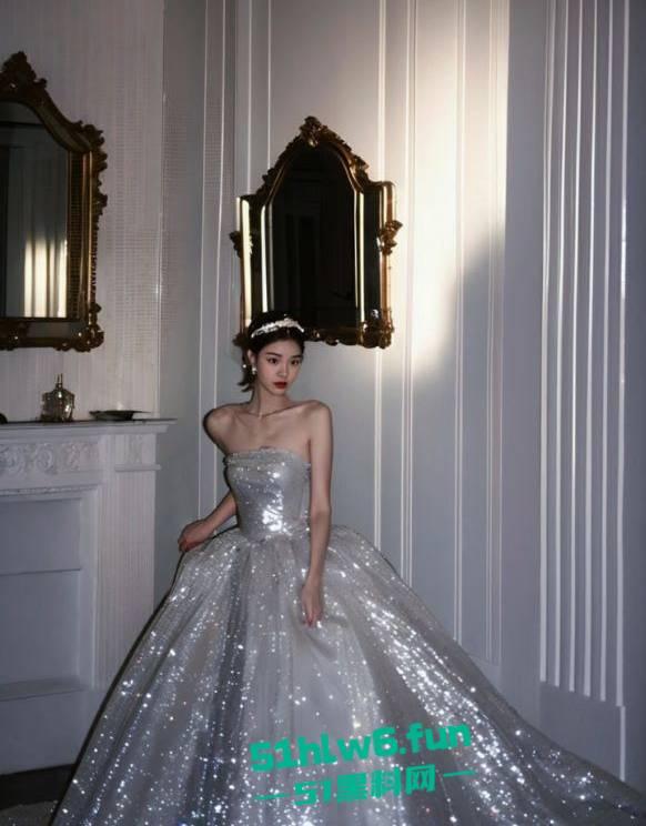 阜新市反差婊【张佳佳】身材超赞的反差母狗，有男友依旧按耐不住网上撩骚，找猛男被调教性爱视频流出。  第4张