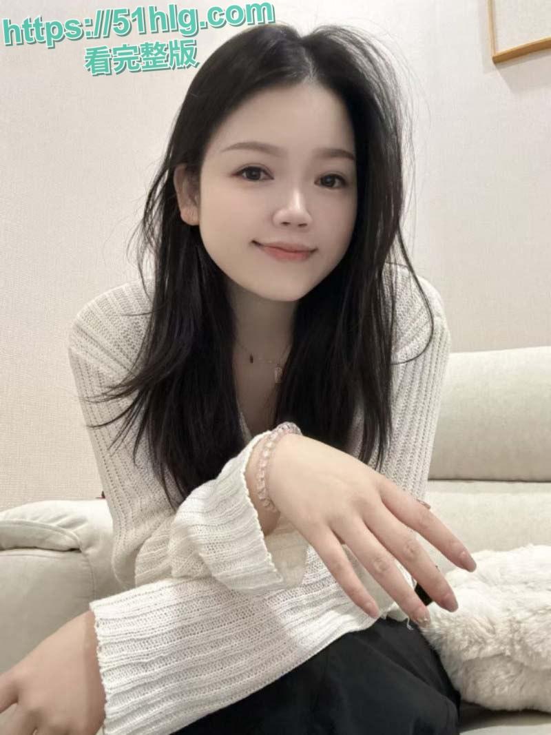 【重庆】国企【余丽娇】为公司献身成为交际花,与客户玩多人轰趴,被前后夹击爽到不行,你想加入吗? 第5张 【重庆】国企【余丽娇】为公司献身成为交际花,与客户玩多人轰趴,被前后夹击爽到不行,你想加入吗? 第5张