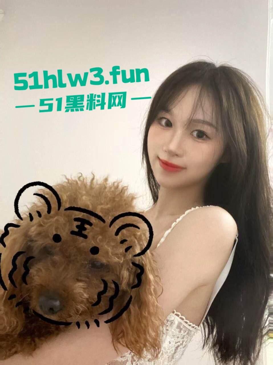 西安园林实习生【王晓雪】高颜值清纯靓妹，身材纤细美腿修长被大屌领导潜规则 吃肉棒的样子太骚了。  第7张