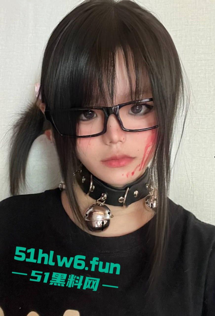 瓜友曝光甜美型前女友，颜值清纯可爱梨形身材傲人丰满，自拍一线天嫩鲍诱惑至极。  第5张