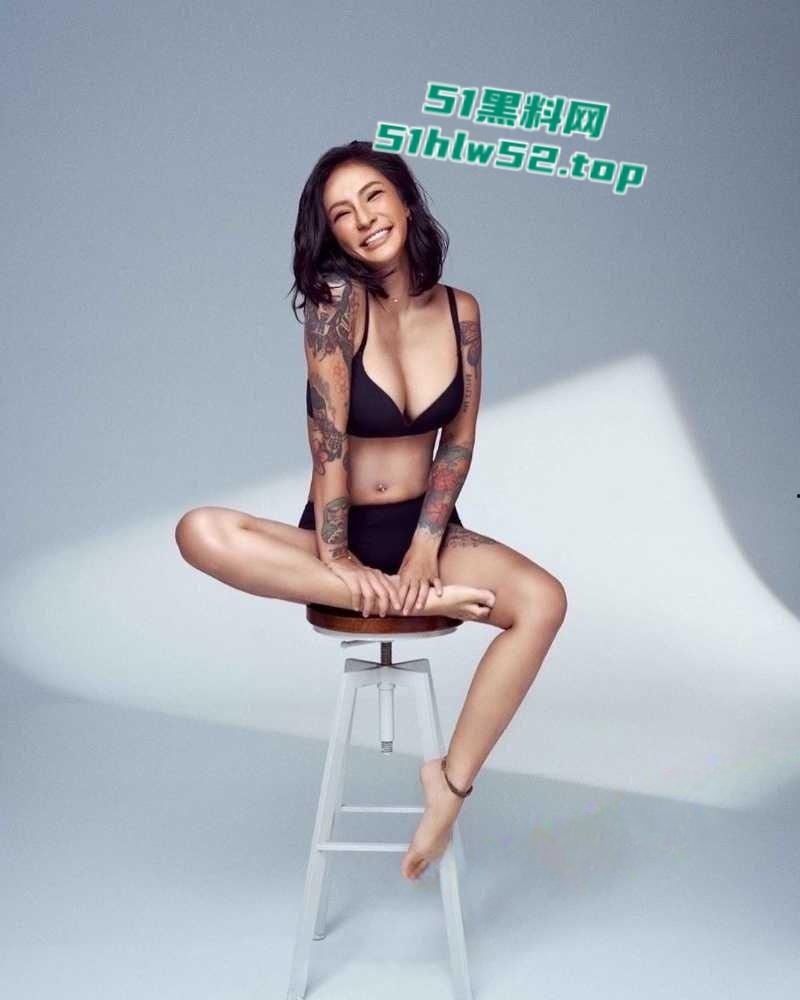 国光女神【梁云菲】泄密私密视频遭曝光,前男友台湾艺人金刚忙撇关系,瓜友们全网疯传! 第3张 国光女神【梁云菲】泄密私密视频遭曝光,前男友台湾艺人金刚忙撇关系,瓜友们全网疯传! 第3张