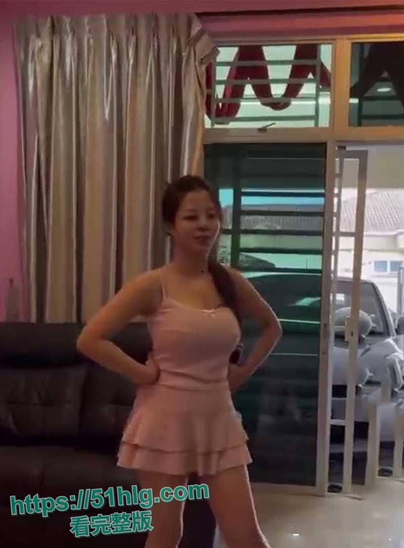 【广州】美艳人妻现场直播抓奸！小三家踢馆被情敌挑衅，骑脖暴揍出轨老公，原配这身材真赞  第4张