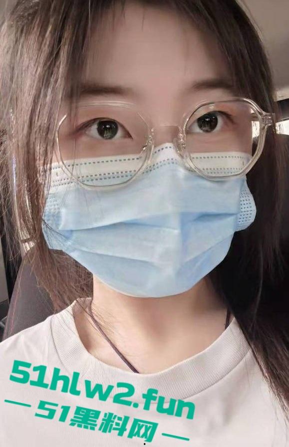 极品眼镜妹终于来了!颜值能打奶子又白又嫩,少女身子骚浪劲十足,自拍裸照自慰根本停不下来! 第4张 极品眼镜妹终于来了!颜值能打奶子又白又嫩,少女身子骚浪劲十足,自拍裸照自慰根本停不下来! 第4张