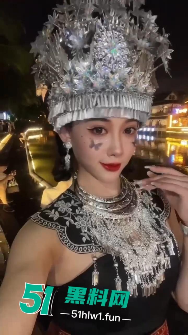 超美男娘〖鬼鬼〗约炮金主大哥口屌全过程流出,性感TS惨被巨棒鸡奸视频。 第5张 超美男娘〖鬼鬼〗约炮金主大哥口屌全过程流出,性感TS惨被巨棒鸡奸视频。 第5张