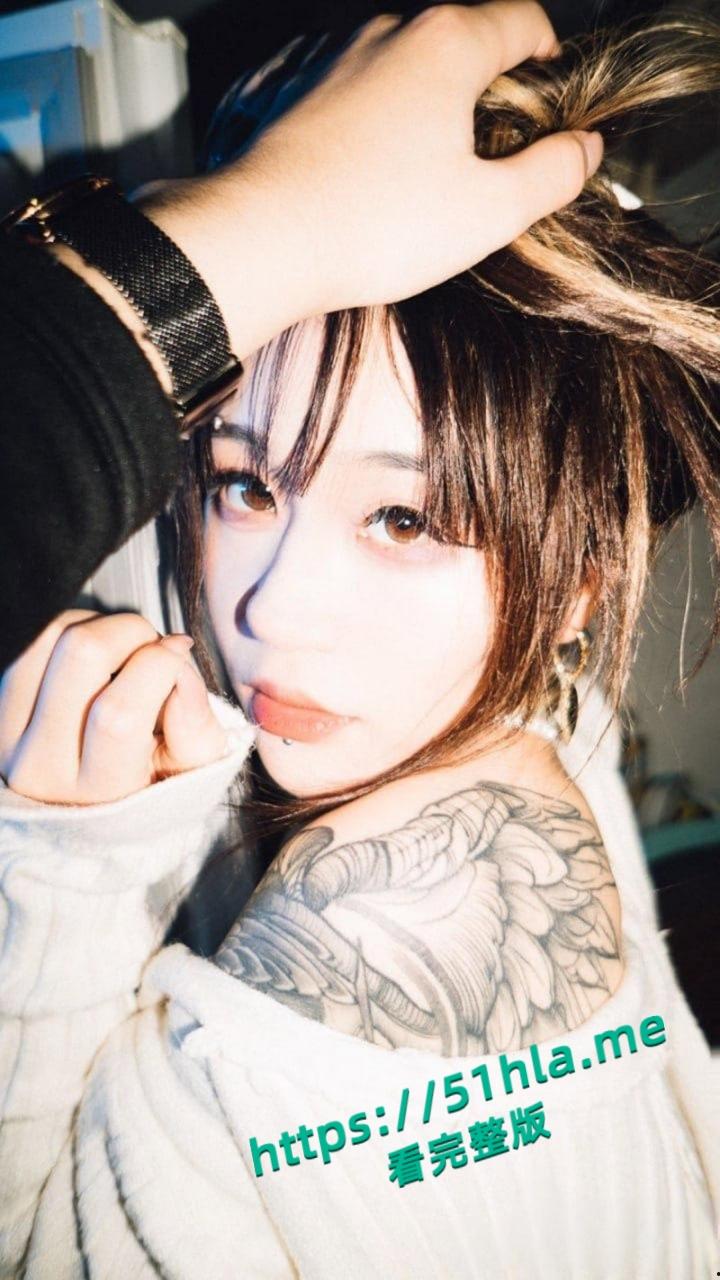 抖音极品网红【九条南无】7月最新福利视频被曝光,娴熟玩转吸奶器,多种道具插逼自慰视觉冲击力拉满! 第5张 抖音极品网红【九条南无】7月最新福利视频被曝光,娴熟玩转吸奶器,多种道具插逼自慰视觉冲击力拉满! 第5张