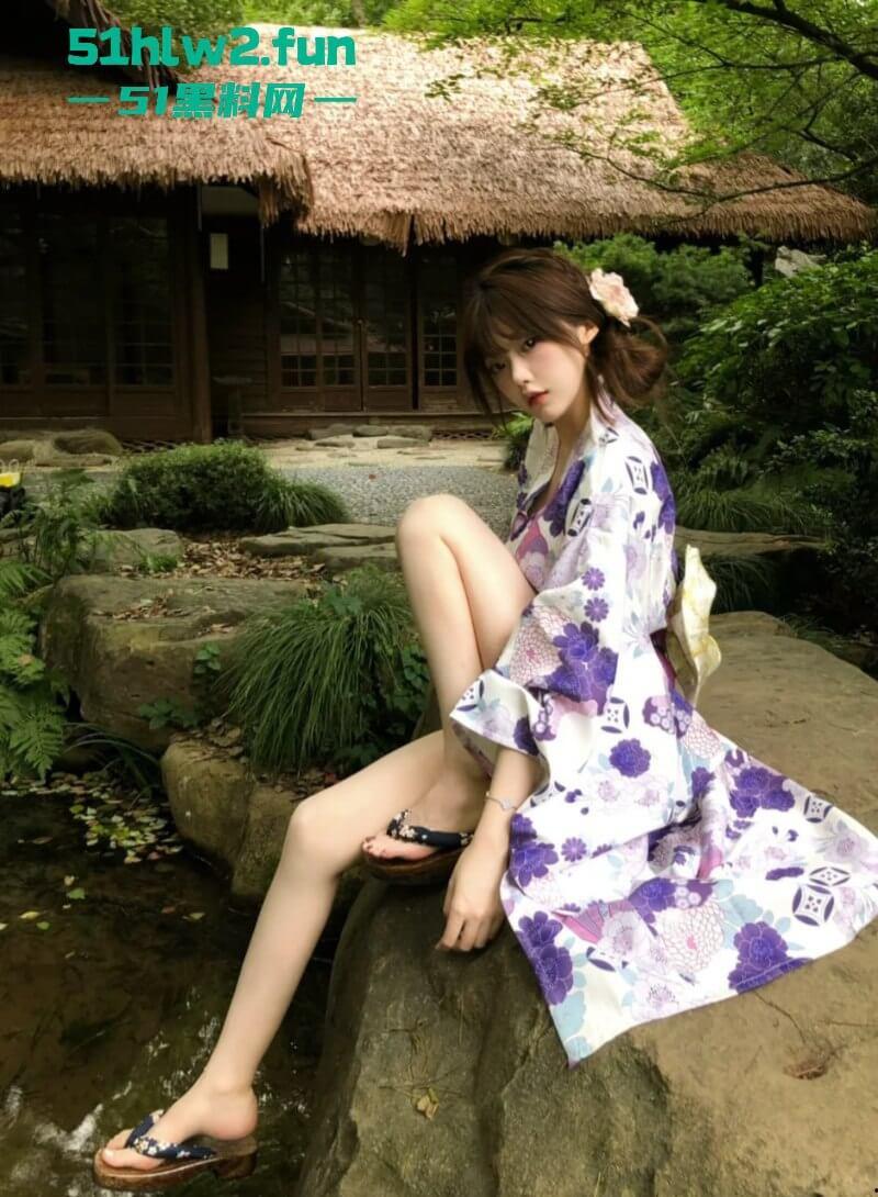 浙江衢州嫩妹【刘千禧】被曝拜金公开价9W找主包养,骚女只要钱到位能口可无套。 第2张 浙江衢州嫩妹【刘千禧】被曝拜金公开价9W找主包养,骚女只要钱到位能口可无套。 第2张