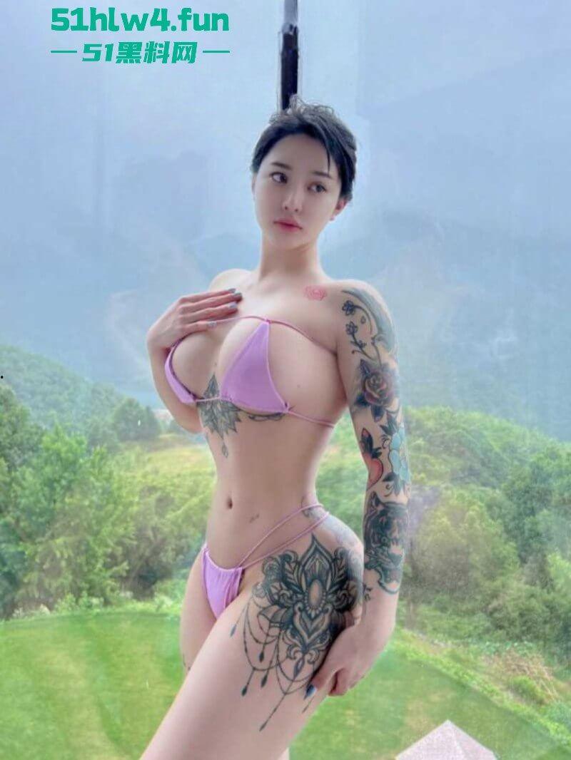 全网270万粉网红【宋昱欣】写真花絮及打乳钉视频，蜂腰肥臀顶级颜值炸裂巨乳令人心动。  第5张