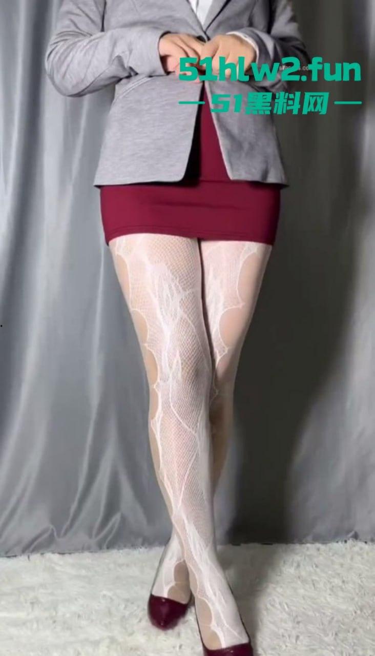 抖音37万粉丝网红【田囡囡】有精品肥臀少妇之称 3k大洋土豪定制高清福利视频流出！  第6张