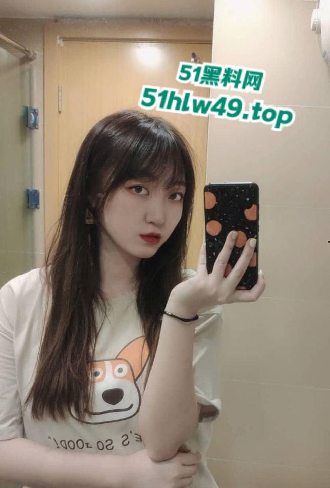 富豪瓜友投稿，杭州附近人撩骚的主播性感骚逼【刘美君】奶大腿长三点粉嫩太诱人了！  第10张