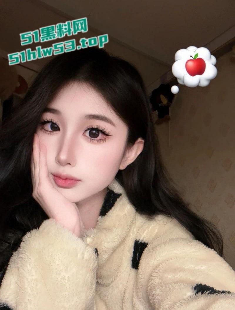 甘肃兰州财经大学【王沁瑶】帮异地恋男友泄欲,私发自慰视频不料分手后遭其曝光! 第1张 甘肃兰州财经大学【王沁瑶】帮异地恋男友泄欲,私发自慰视频不料分手后遭其曝光! 第1张