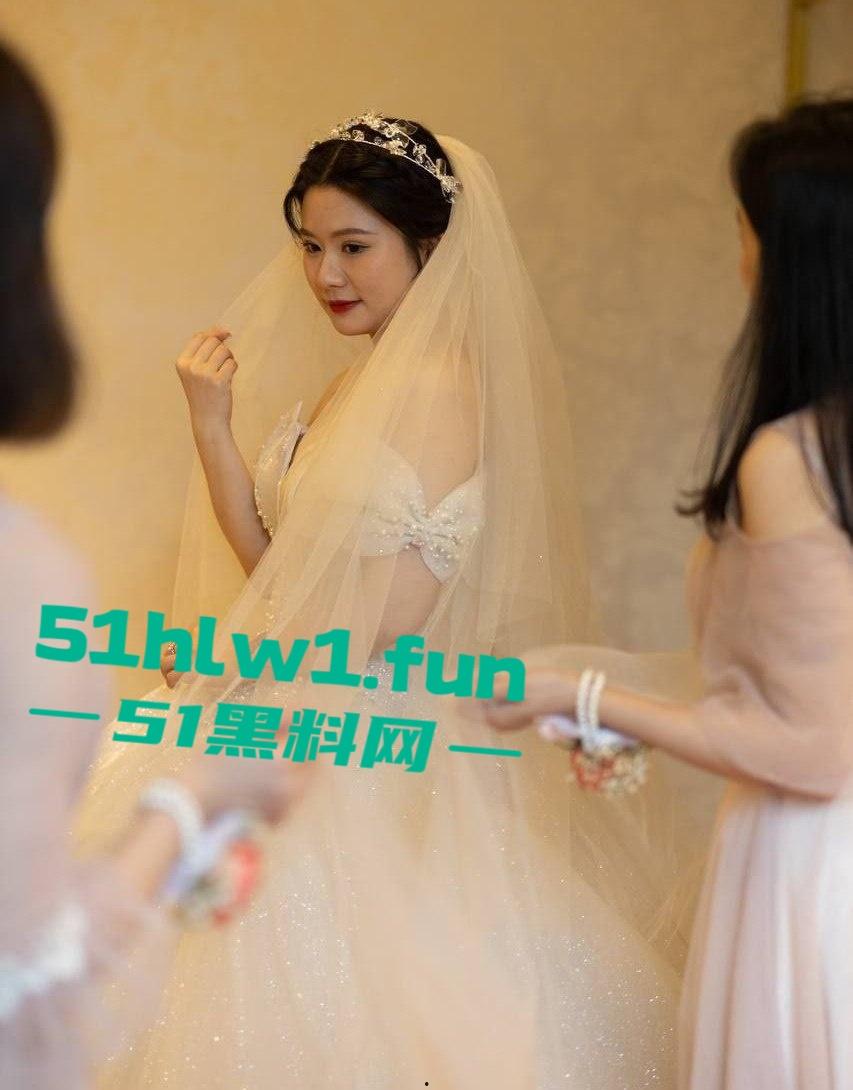 约炮新婚巨乳人妻,身材性感大奶肥臀,平时高冷公务员私下反差骚母狗,背着被情人操到惨叫连连。 第7张 约炮新婚巨乳人妻,身材性感大奶肥臀,平时高冷公务员私下反差骚母狗,背着被情人操到惨叫连连。 第7张