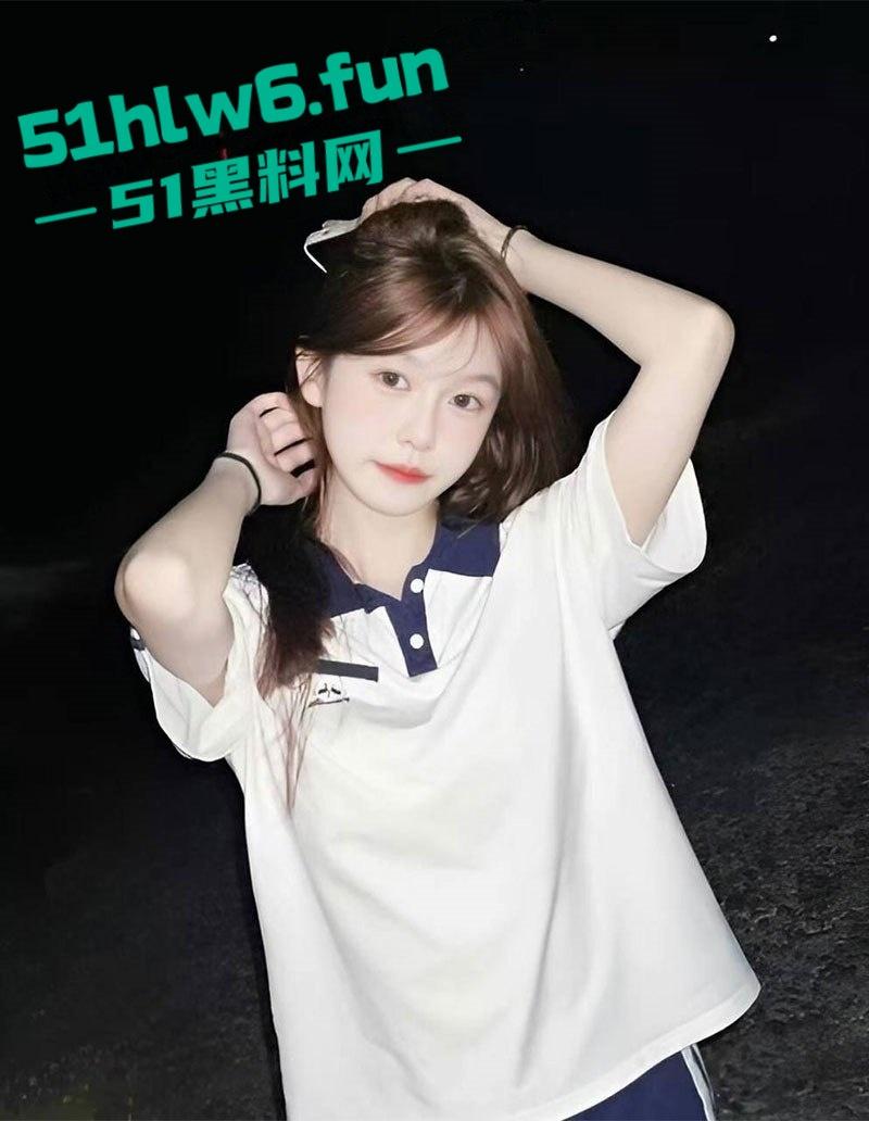 温州医科大学大二骚婊【潘晓蕾】私拍福利尺度曝光炸天!嫩乳骚穴欲求不满天天掰腿求插。 第4张 温州医科大学大二骚婊【潘晓蕾】私拍福利尺度曝光炸天!嫩乳骚穴欲求不满天天掰腿求插。 第4张