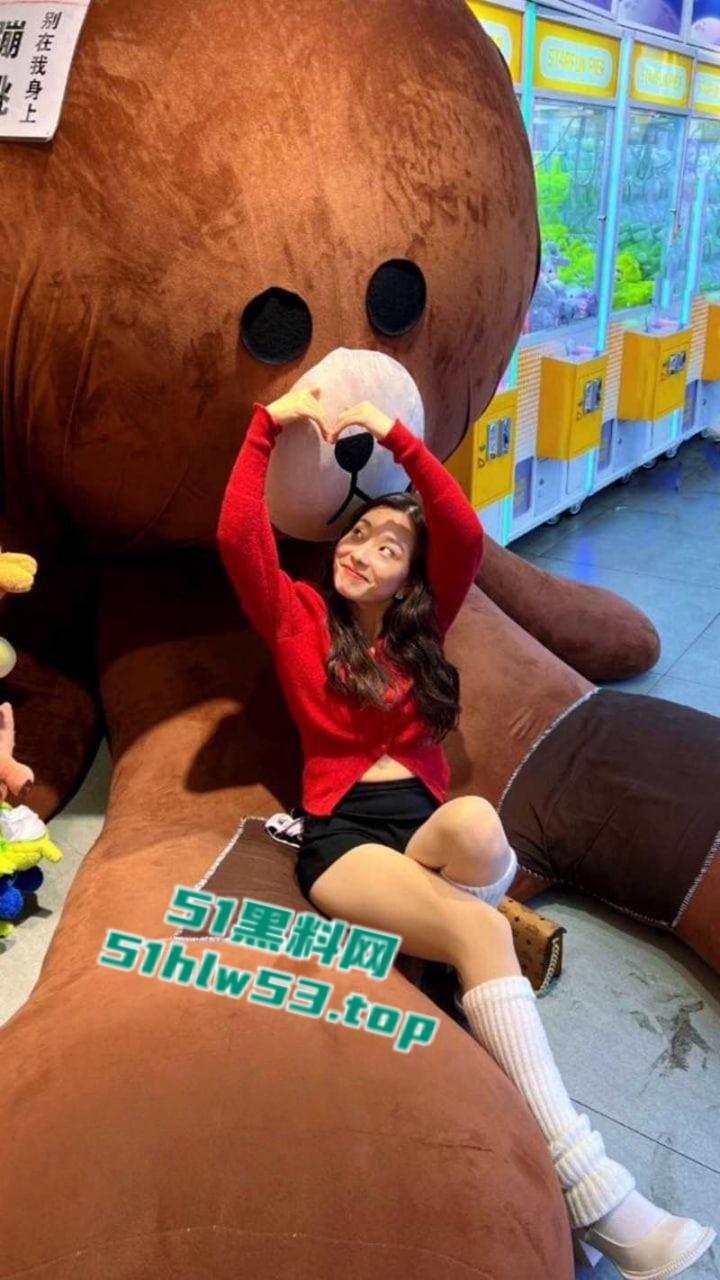 江西赣州极品骚母狗【周茹霞】约炮成瘾，口交吞精样样精通，女上位骑乘疯狂榨精！  第6张