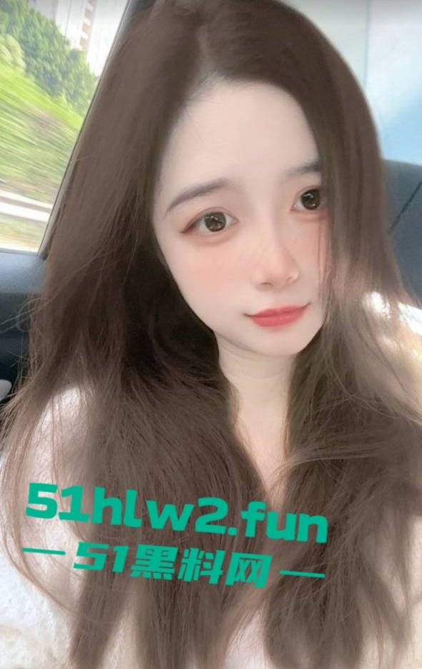 瓜友投稿,福建福清12月刚领离婚证的长相清纯【谢秋艳】饥渴少妇裸聊淫荡自慰视频遭曝光。 第2张 瓜友投稿,福建福清12月刚领离婚证的长相清纯【谢秋艳】饥渴少妇裸聊淫荡自慰视频遭曝光。 第2张