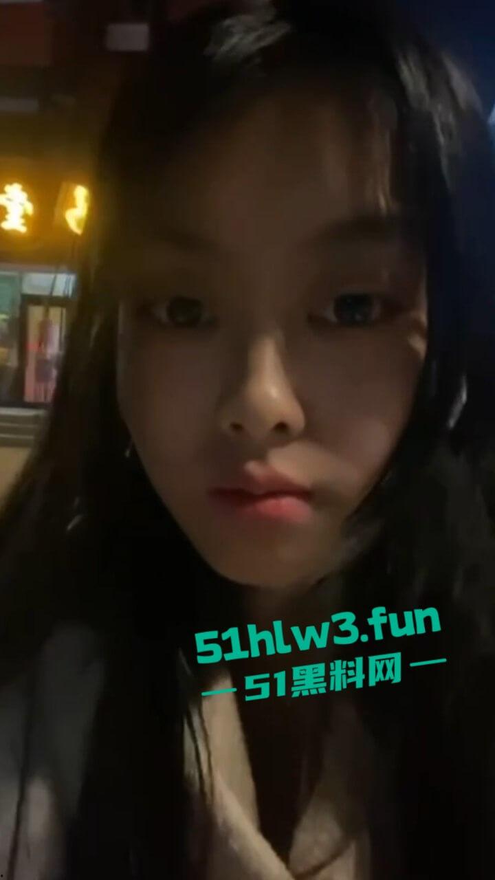 哈尔滨颜值萝莉【韩琦文】大眼长腿苗条女神，身材高挑美腿纤细修长自慰勾引富二代男友，结果视频竟被外流。  第5张