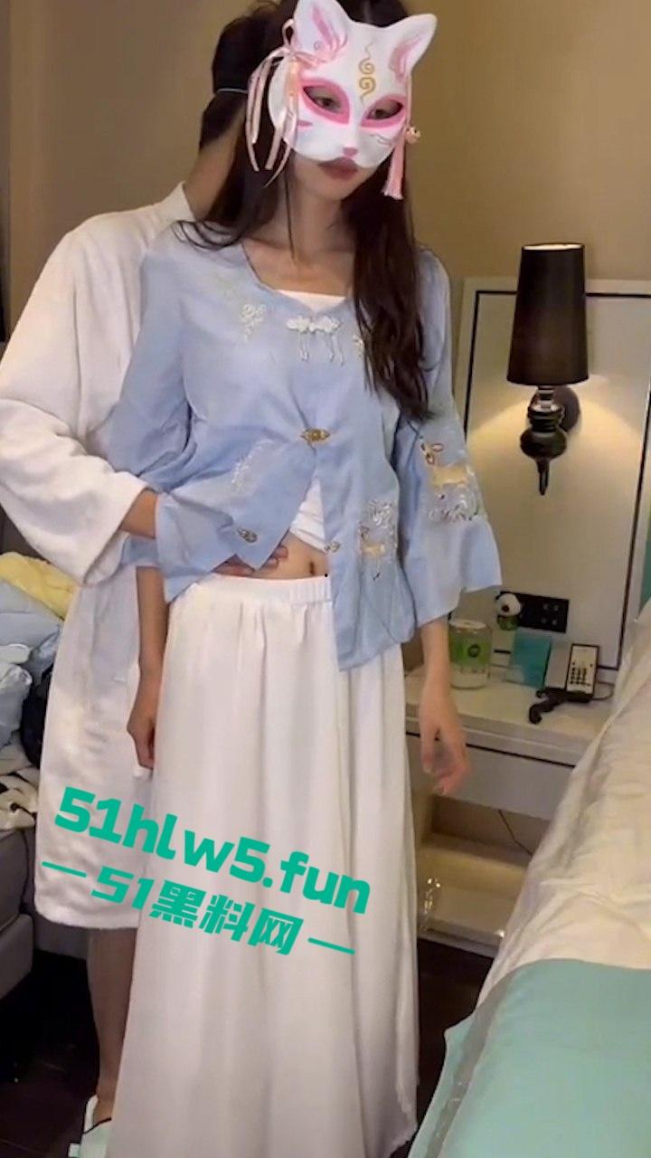 乱伦系列之亲兄妹,为了赚快钱合体直播乱伦,酒店刺激打桩淫汁四射! 第8张 乱伦系列之亲兄妹,为了赚快钱合体直播乱伦,酒店刺激打桩淫汁四射! 第8张