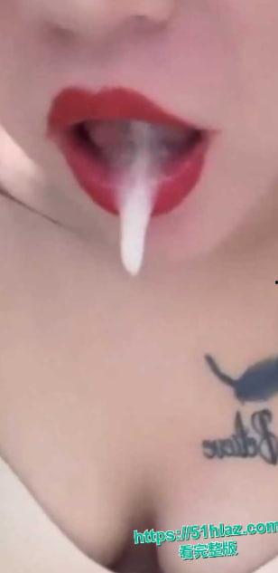 广西桂林风骚人妻唐媛媛老公常年出差 寂寞空虚冷 深夜网上约炮直接把小鲜肉带回家激情开干 第3张 广西桂林风骚人妻唐媛媛老公常年出差 寂寞空虚冷 深夜网上约炮直接把小鲜肉带回家激情开干 第3张