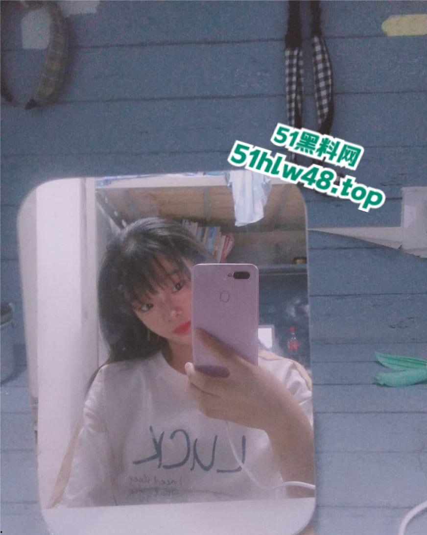 西安职业学院【程佳飞】深陷裸贷,还不起债被迫拍裸视频抵债,最终无力偿还被债主任意玩弄尺度惊人! 第7张 西安职业学院【程佳飞】深陷裸贷,还不起债被迫拍裸视频抵债,最终无力偿还被债主任意玩弄尺度惊人! 第7张