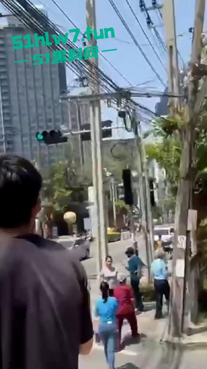 哟喝!老天开眼降下神罚惩罚缅甸恶毒电诈区 7.9级,地震楼塌人亡大快人心,愿好人一生平安! 第2张 哟喝!老天开眼降下神罚惩罚缅甸恶毒电诈区 7.9级,地震楼塌人亡大快人心,愿好人一生平安! 第2张