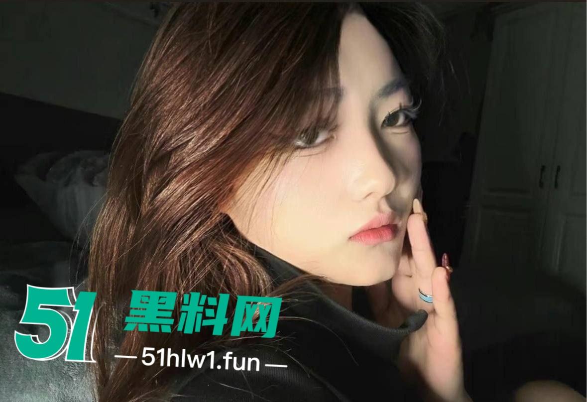 上海颜值天花板小情侣【宁美琴】流出私密视频,高冷女友床上反差惊人,叫床骚到人血压飙升! 第4张 上海颜值天花板小情侣【宁美琴】流出私密视频,高冷女友床上反差惊人,叫床骚到人血压飙升! 第4张