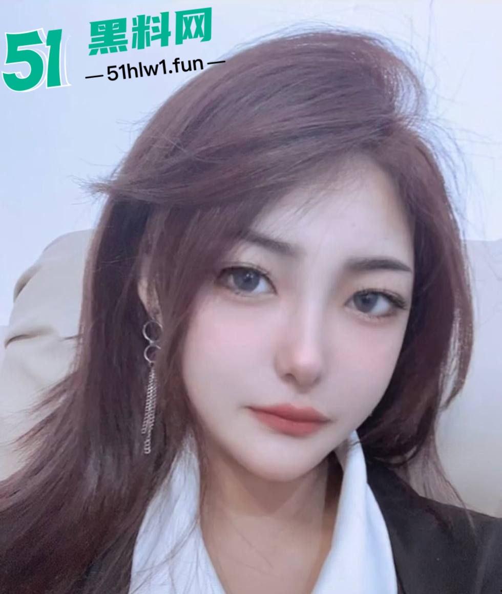 上海颜值天花板小情侣【宁美琴】流出私密视频,高冷女友床上反差惊人,叫床骚到人血压飙升! 第5张 上海颜值天花板小情侣【宁美琴】流出私密视频,高冷女友床上反差惊人,叫床骚到人血压飙升! 第5张