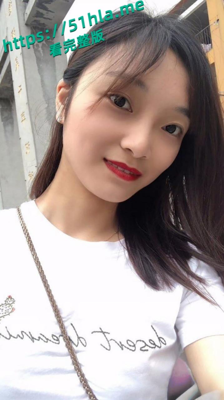 南京市中学英语老师【夏宁莹】性爱视频流出，超绝的口技让情人欲罢不能，极品美乳超级亮眼！  第1张