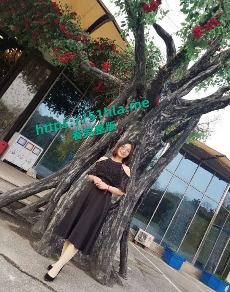 南京市中学英语老师【夏宁莹】性爱视频流出，超绝的口技让情人欲罢不能，极品美乳超级亮眼！  第2张