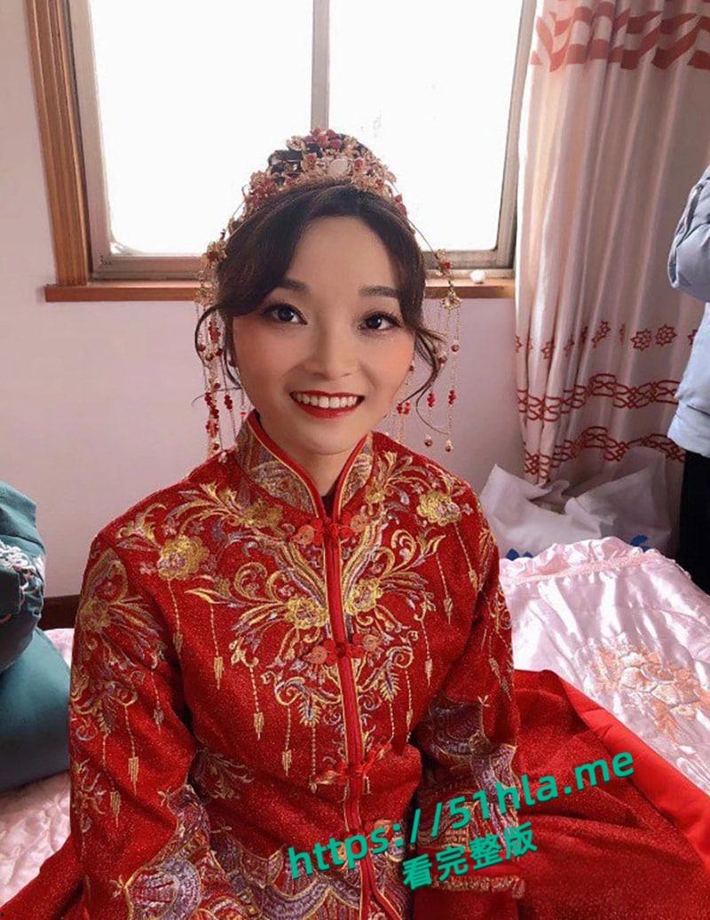 南京市中学英语老师【夏宁莹】性爱视频流出，超绝的口技让情人欲罢不能，极品美乳超级亮眼！  第4张