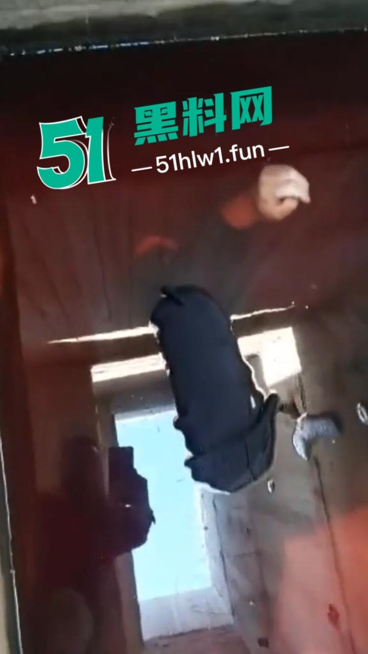 【血腥恐怖慎点】叙利亚惨烈现状沙姆解放组织，在当地肆意杀人视百姓如牛马，人民生活堪比地狱抛尸现场被曝光。  第8张