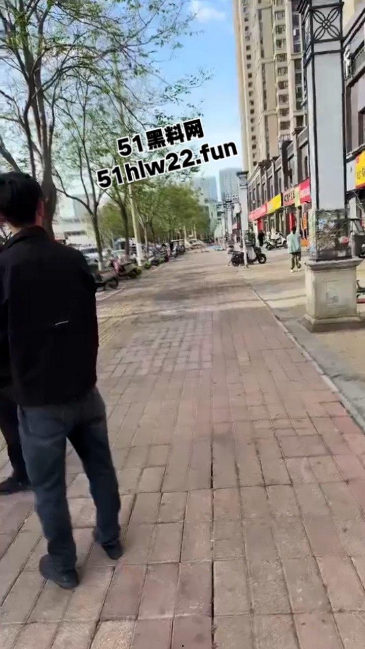 郑州兰寨新城暴躁商户举刀灭门对手一家,拉一群亡魂垫背后决然跳楼自杀。 第3张 郑州兰寨新城暴躁商户举刀灭门对手一家,拉一群亡魂垫背后决然跳楼自杀。 第3张