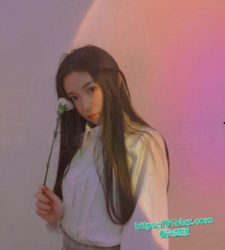 推特超级可爱的呆萌萝莉 兔牙蛇蛇 跟金主爸爸做爱视频流出比较经典的大鸡巴疯狂的中出颜射了一脸 第4张 推特超级可爱的呆萌萝莉 兔牙蛇蛇 跟金主爸爸做爱视频流出比较经典的大鸡巴疯狂的中出颜射了一脸 第4张