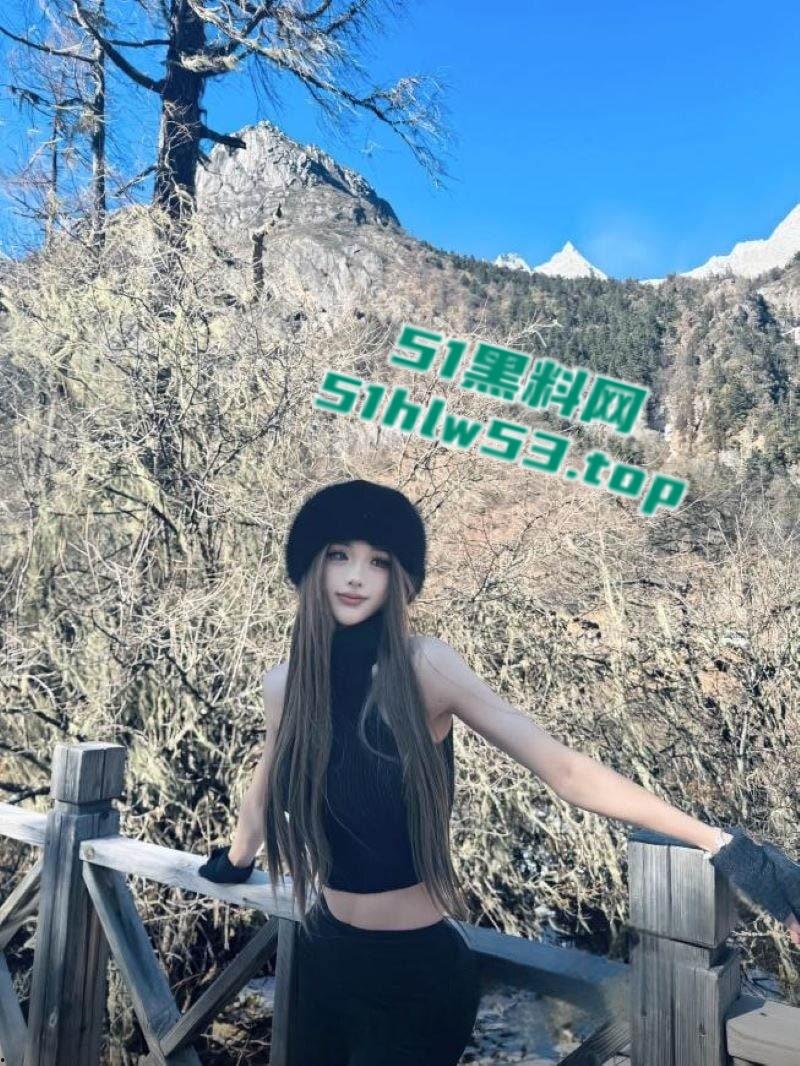 抖音极品女神【饭饭来了】惊曝TS身份小丁丁被后入爆操狂甩,约炮视频流出颠覆粉丝认知! 第7张 抖音极品女神【饭饭来了】惊曝TS身份小丁丁被后入爆操狂甩,约炮视频流出颠覆粉丝认知! 第7张